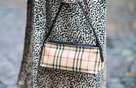 real burberry bag|Altro.